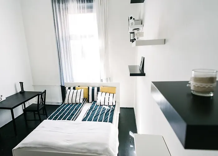 Apartament D.five Stylish On Vaci Street