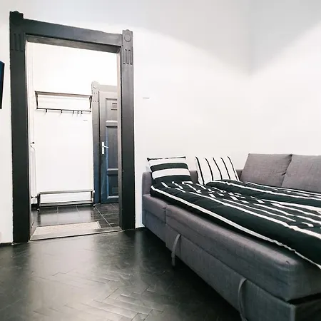 D.five Stylish On Vaci Street * Budapeşte